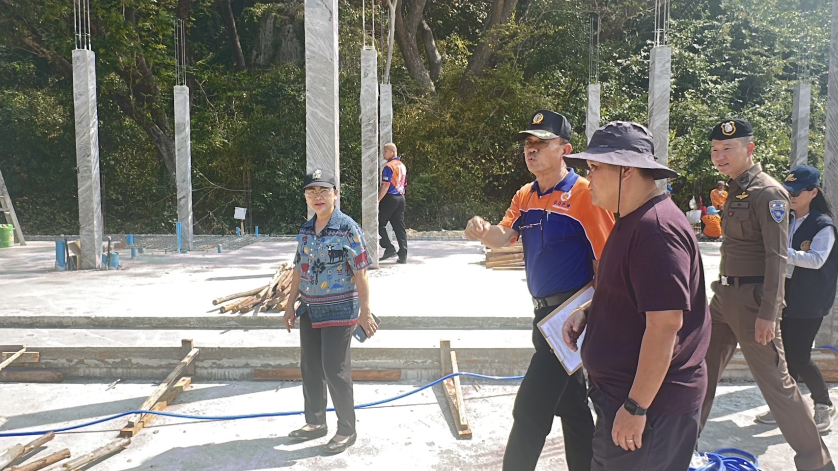 ภาพที่ 8