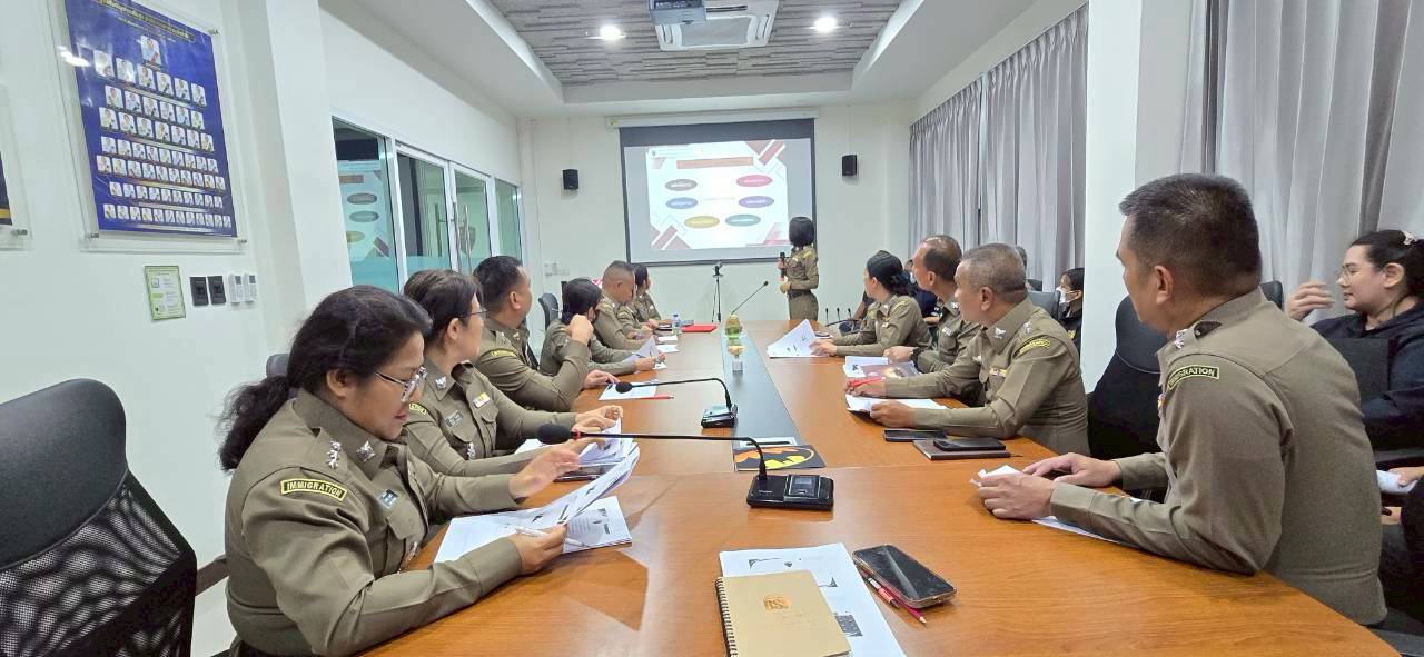 LINE ALBUM ประชุมรายเดือน 251031 5