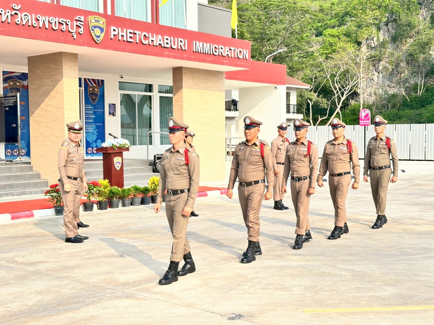 LINE ALBUM ตรวจราชการ ตม.3 ปี 68 250403 100